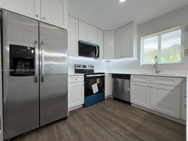 600 NW 18th St W-2, Fort Lauderdale, FL 33311