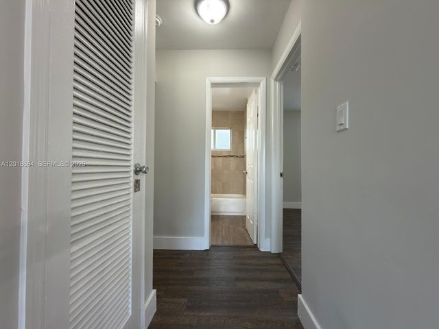 600 NW 18th St W-2, Fort Lauderdale, FL 33311