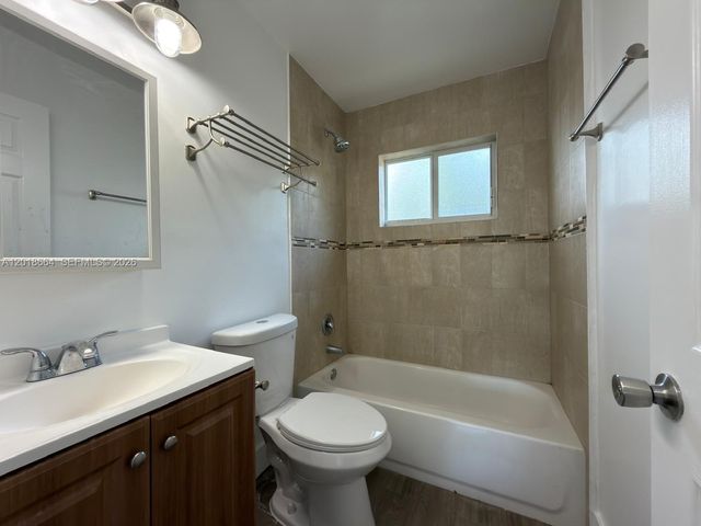 600 NW 18th St W-2, Fort Lauderdale, FL 33311