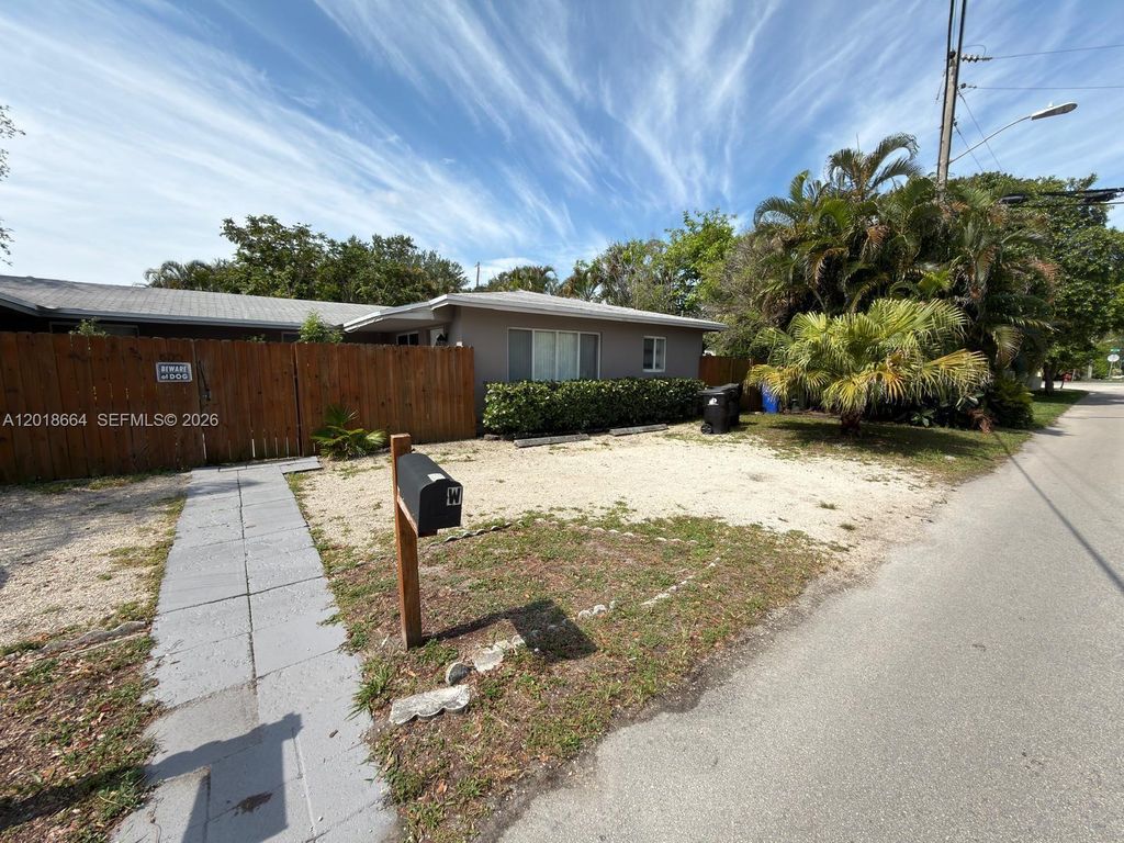 600 NW 18th St W-2, Fort Lauderdale, FL 33311