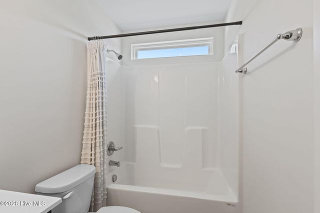 704 W Warner Court, Hubert, NC 28539