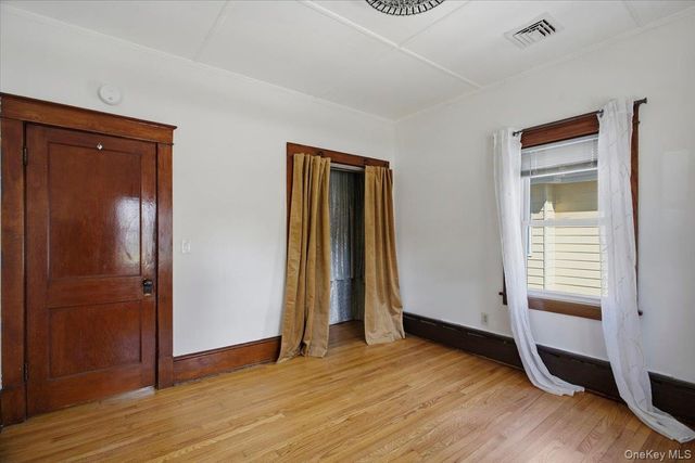 8 E Willow Street, Beacon, NY 12508