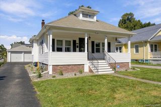 8 E Willow Street, Beacon, NY 12508