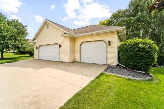 305 Morgan LANE, Beaver Dam, WI 53916