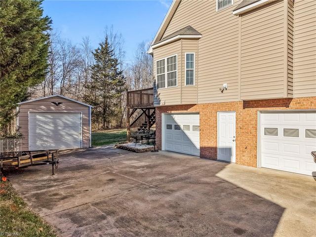 4064 Clinard Avenue, Winston-salem, NC 27127