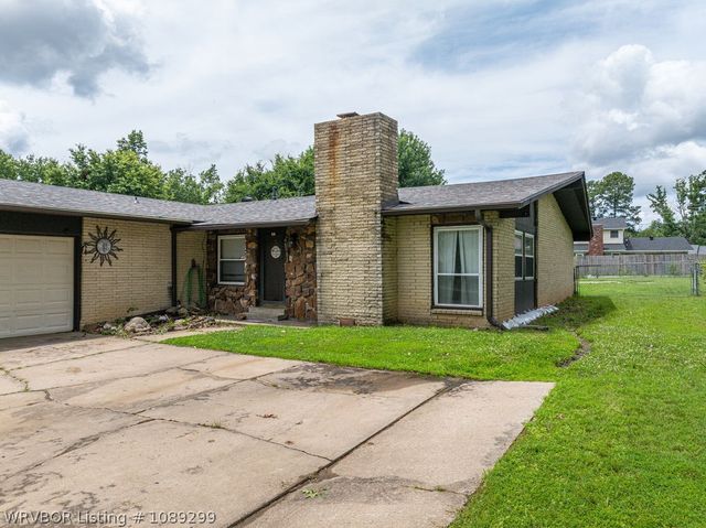 1903 N 46th Terrace, Fort Smith, AR 72904