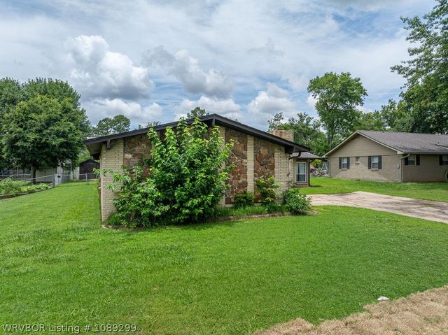 1903 N 46th Terrace, Fort Smith, AR 72904