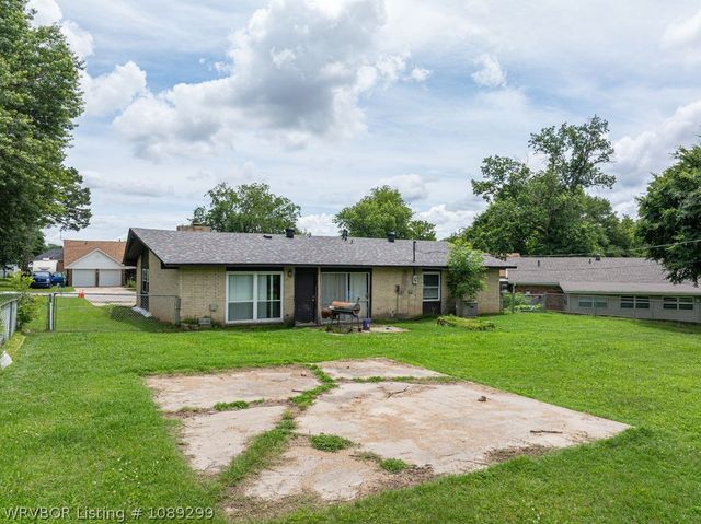 1903 N 46th Terrace, Fort Smith, AR 72904