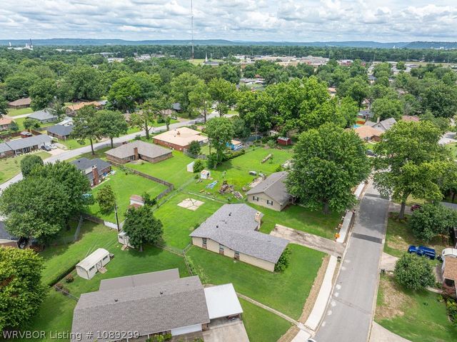 1903 N 46th Terrace, Fort Smith, AR 72904