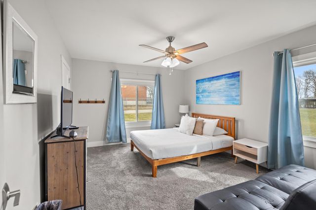 12 Cross Street, Dry Ridge, KY 41035