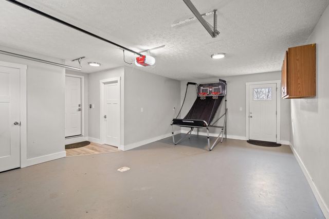 12 Cross Street, Dry Ridge, KY 41035