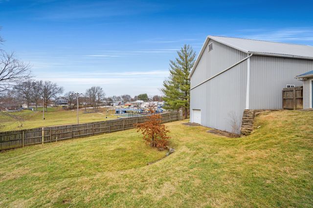 12 Cross Street, Dry Ridge, KY 41035