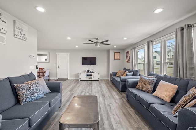 12 Cross Street, Dry Ridge, KY 41035