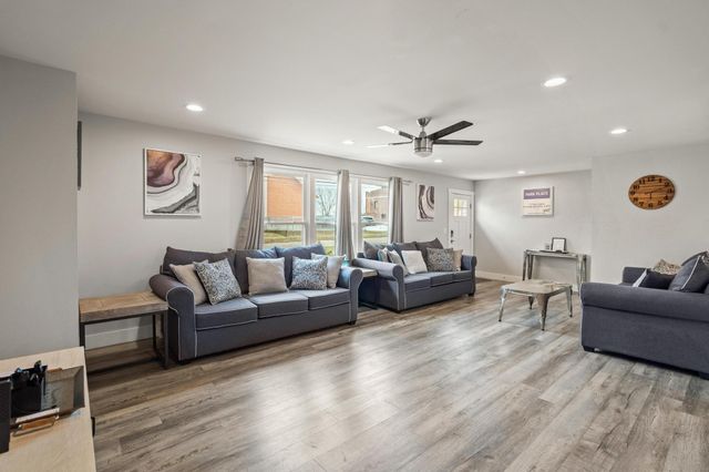 12 Cross Street, Dry Ridge, KY 41035