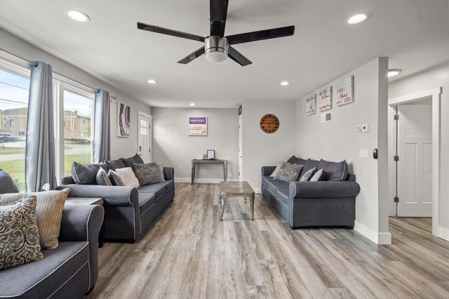 12 Cross Street, Dry Ridge, KY 41035