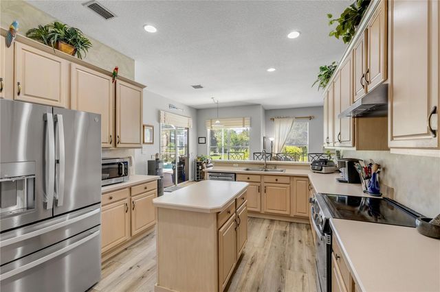 1 WELLINGTON DRIVE, Palm Coast, FL 32164