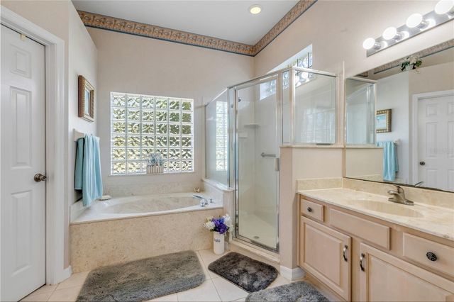 1 WELLINGTON DRIVE, Palm Coast, FL 32164