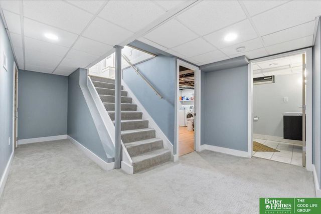 4677 Mayberry Street, Omaha, NE 68106