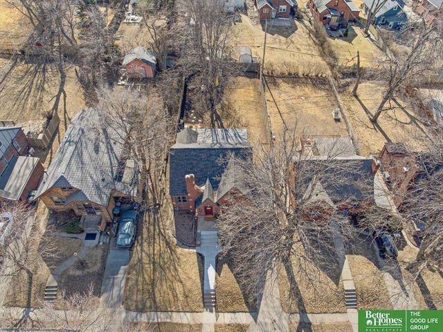 4677 Mayberry Street, Omaha, NE 68106