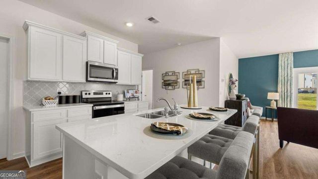 11999 Aukerman Way, Hampton, GA 30228