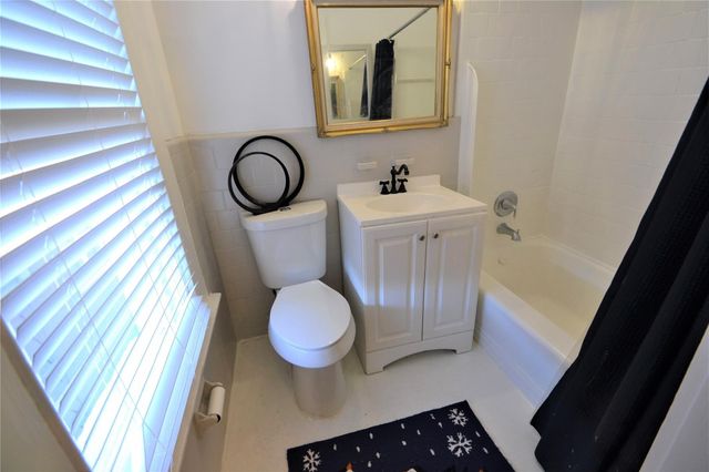 1517 Bonnie Brae Street 4, Houston, TX 77006