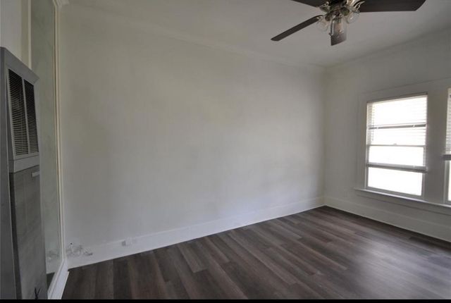 1517 Bonnie Brae Street 4, Houston, TX 77006