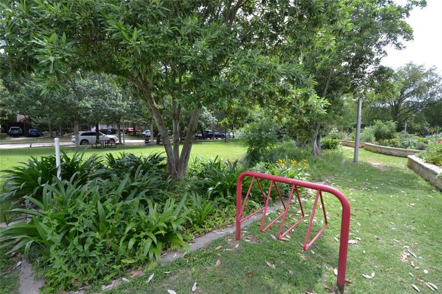 1517 Bonnie Brae Street 4, Houston, TX 77006