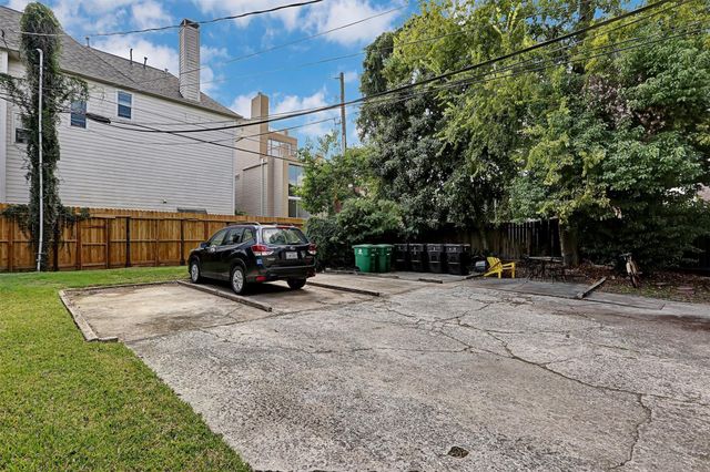 1517 Bonnie Brae Street 4, Houston, TX 77006