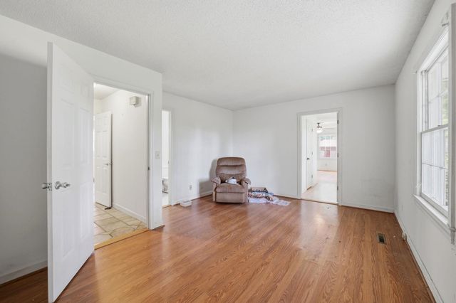 5347 Hoyt Rogers Rd, Mullins, SC 29574