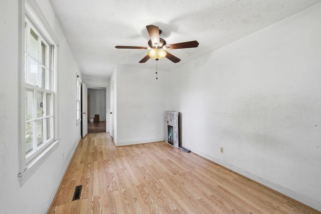 5347 Hoyt Rogers Rd, Mullins, SC 29574