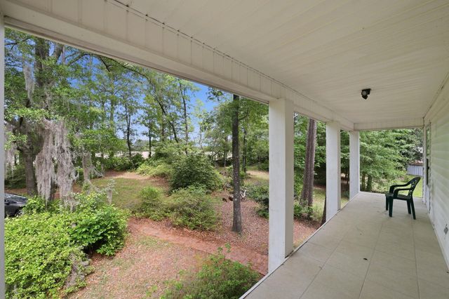 5347 Hoyt Rogers Rd, Mullins, SC 29574