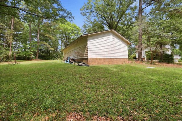 5347 Hoyt Rogers Rd, Mullins, SC 29574