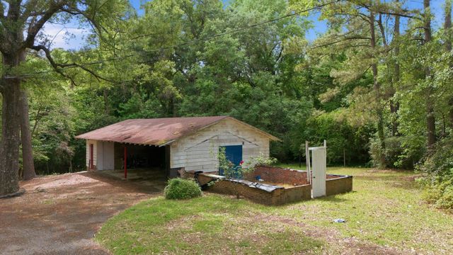 5347 Hoyt Rogers Rd, Mullins, SC 29574