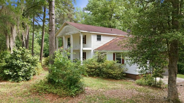 5347 Hoyt Rogers Rd, Mullins, SC 29574