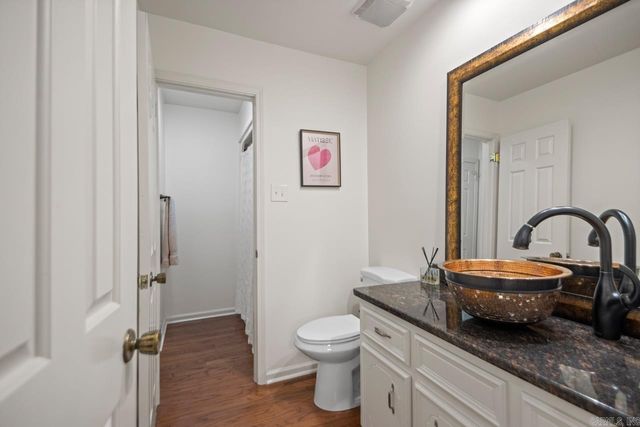 518 Cambridge Place, Little Rock, AR 72227