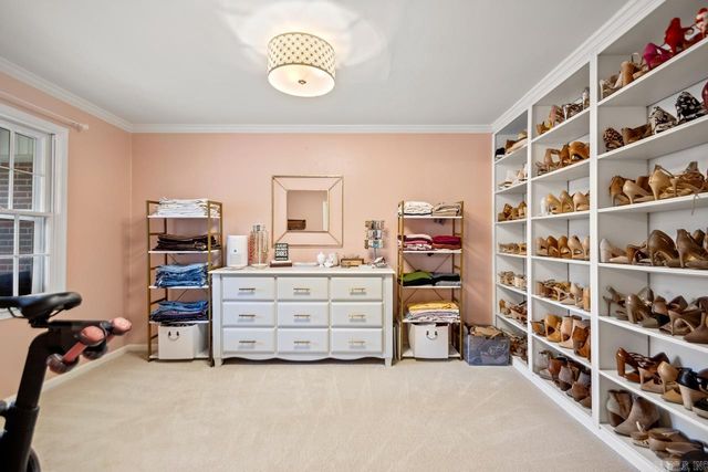 518 Cambridge Place, Little Rock, AR 72227