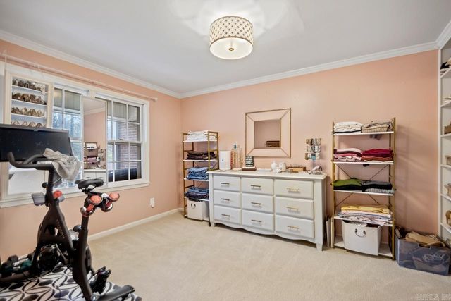 518 Cambridge Place, Little Rock, AR 72227