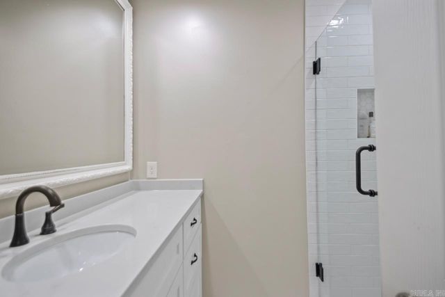 518 Cambridge Place, Little Rock, AR 72227