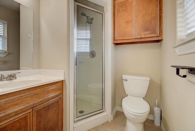 212 Hickory Street, Sweeny, TX 77480