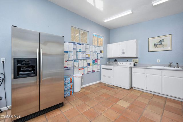 27101 Sand Canyon Road, Canyon Country, CA 91387