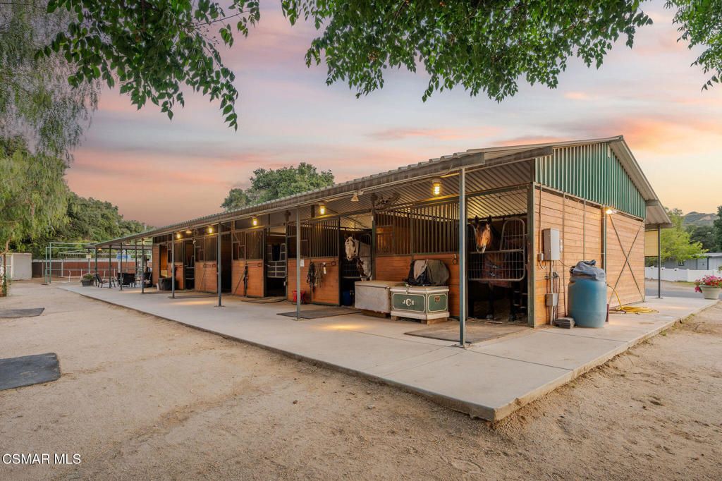 Image 35 of property listing at 27101 Sand Canyon Road, Canyon Country, CA 91387