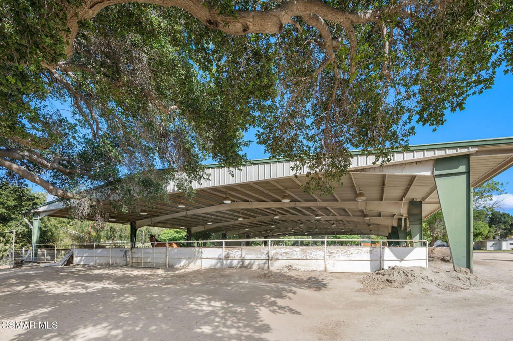 Image 9 of property listing at 27101 Sand Canyon Road, Canyon Country, CA 91387