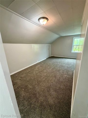 1652 Wisconsin Avenue, Flint, MI 48506