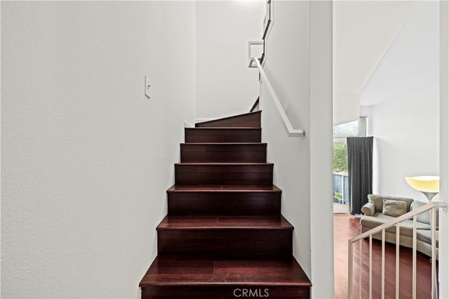 21912 Hiawatha Street 2, Chatsworth, CA 91311