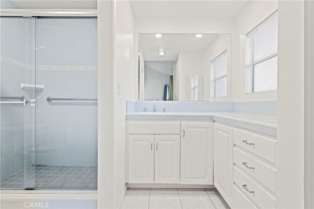 21912 Hiawatha Street 2, Chatsworth, CA 91311