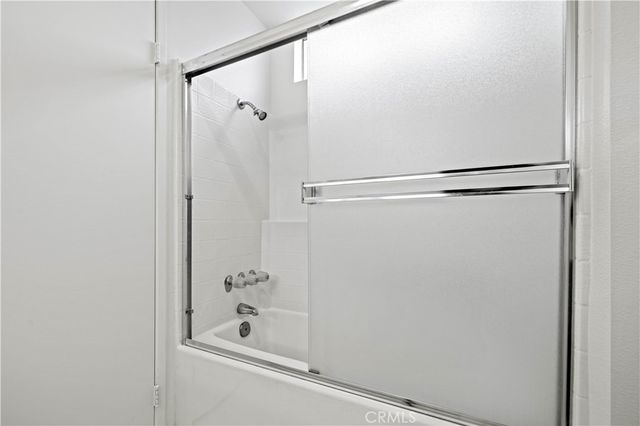 21912 Hiawatha Street 2, Chatsworth, CA 91311