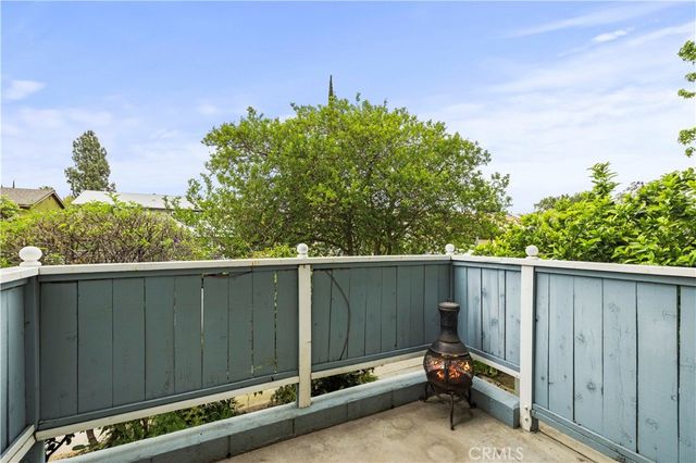 21912 Hiawatha Street 2, Chatsworth, CA 91311