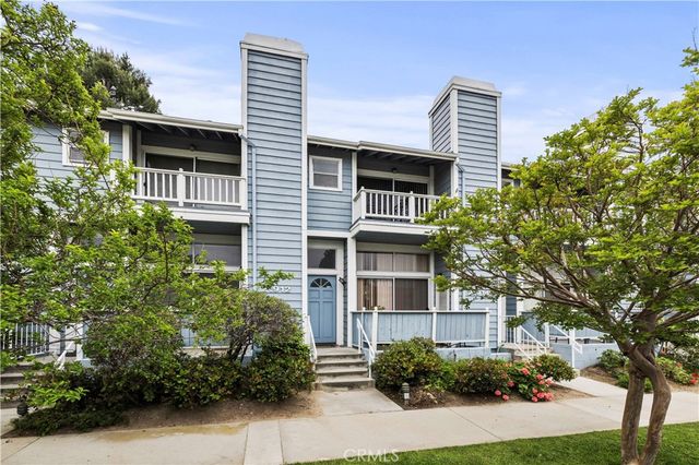 21912 Hiawatha Street 2, Chatsworth, CA 91311