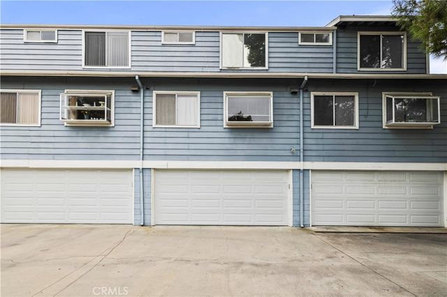 21912 Hiawatha Street 2, Chatsworth, CA 91311