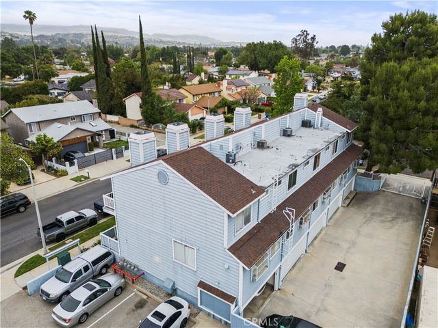 21912 Hiawatha Street 2, Chatsworth, CA 91311